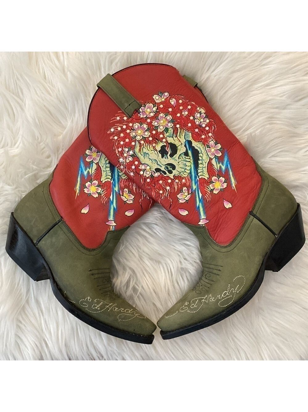 ED Hardy vintage Y2K Rare leather boots